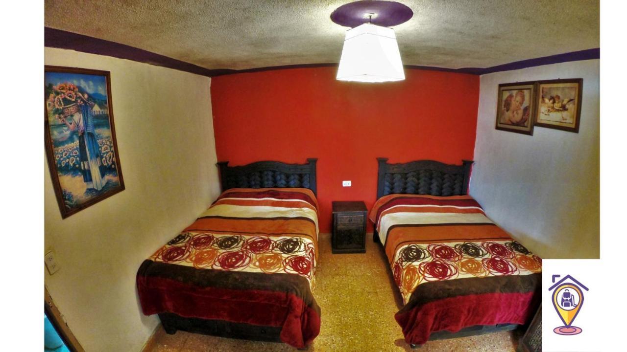 San Cristóbal de Las Casas Casa Lothuz Spacio Cultural Y Disidente מראה חיצוני תמונה