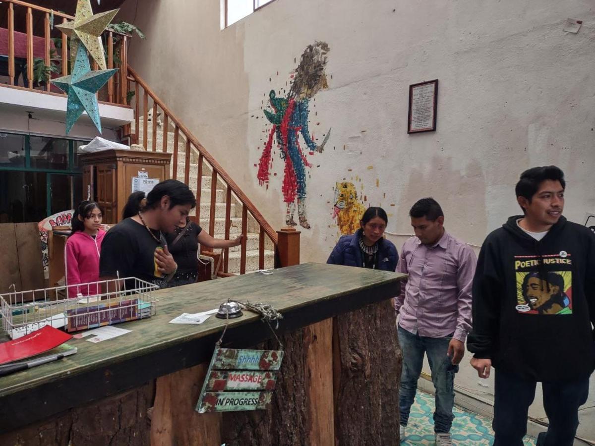 San Cristóbal de Las Casas Casa Lothuz Spacio Cultural Y Disidente מראה חיצוני תמונה