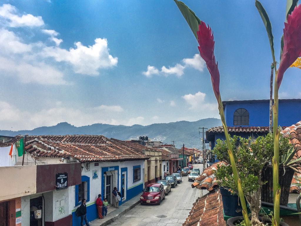 San Cristóbal de Las Casas Casa Lothuz Spacio Cultural Y Disidente מראה חיצוני תמונה
